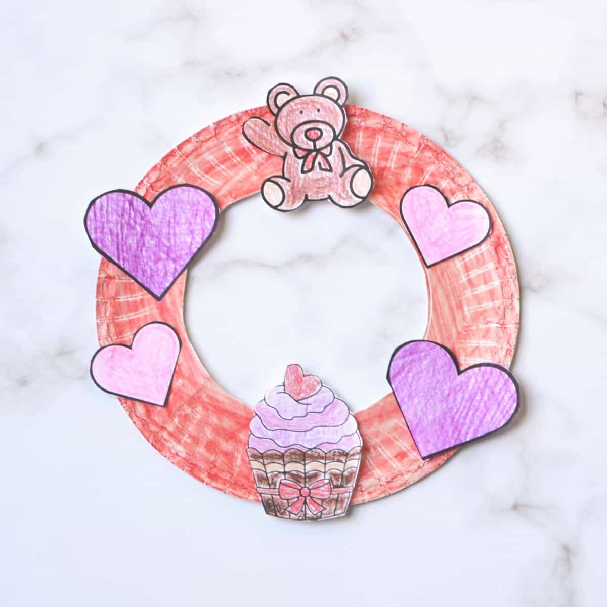 28 Easy And Fun Preschool Valentine's Day Crafts for Kids - The Primary ...
