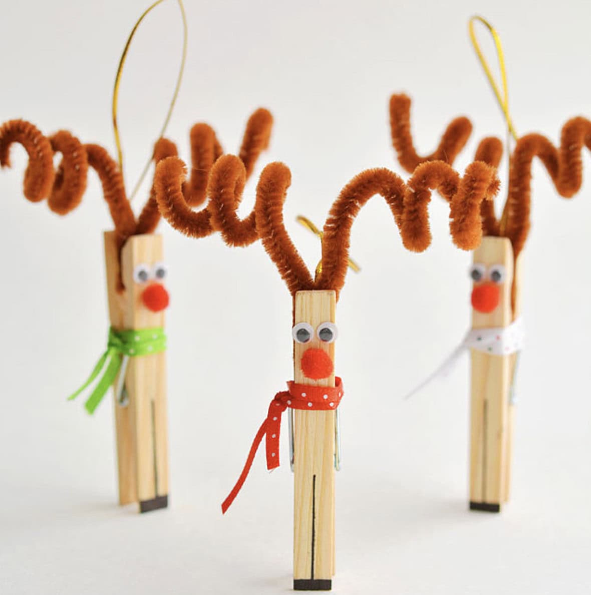 Clothespin Reindeer Ornaments